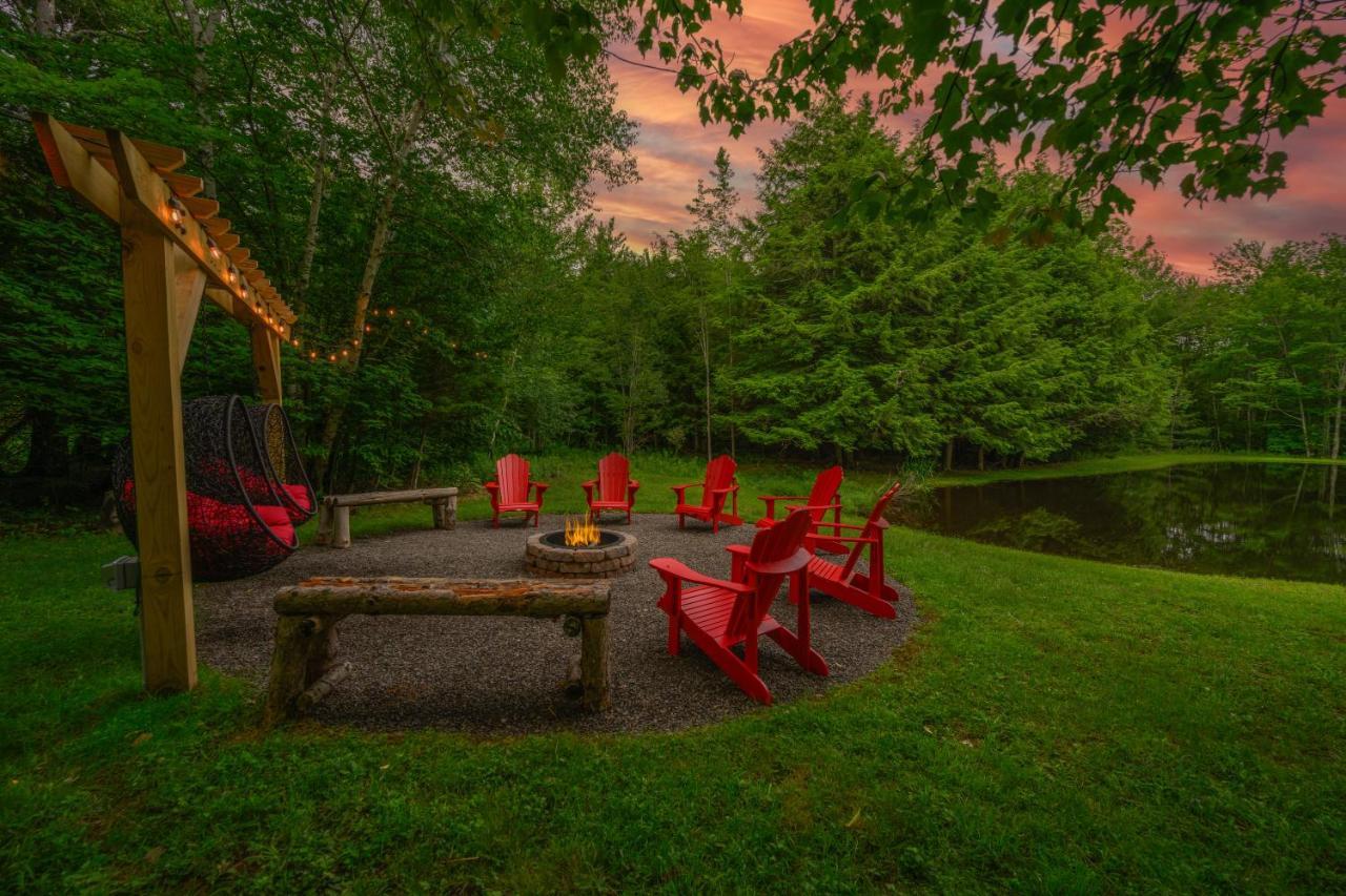 Mountain Blue Vista - Luxury Retreat Near Ski Resorts With Pond, Firepit And Hot Tub Windham Exteriör bild